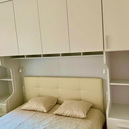 Alytus Apartament Esterno foto